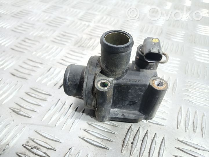 Mercedes-Benz A W168 Termostaatin kotelo A1662030275