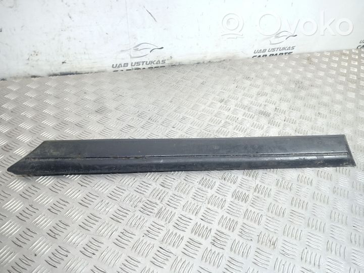 Audi 100 200 5000 C3 Listwa drzwi tylnych 443853961