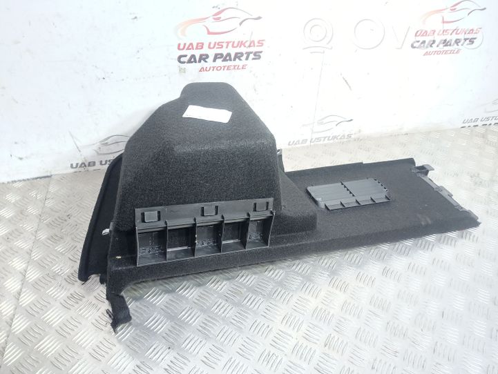 Audi A4 S4 B7 8E 8H Rivestimento pannello laterale del bagagliaio/baule 8H0863888