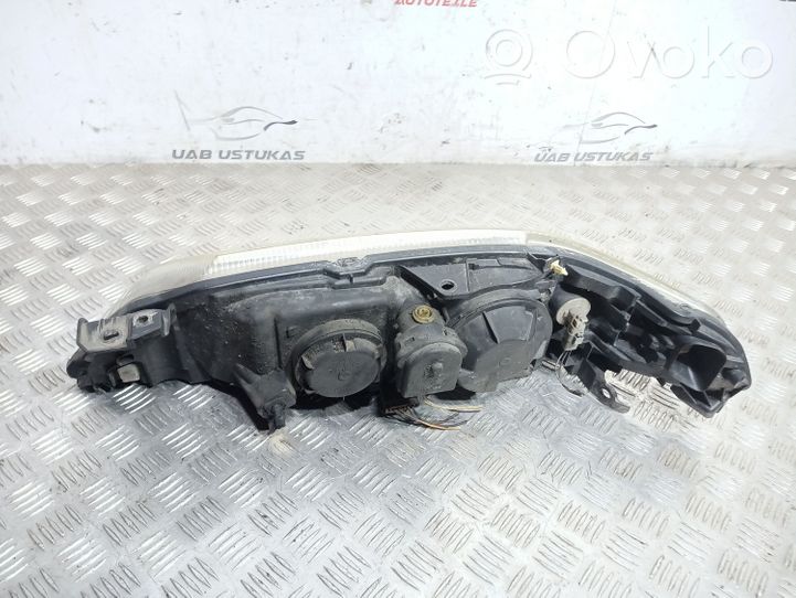 Renault Laguna II Phare frontale 8200163324