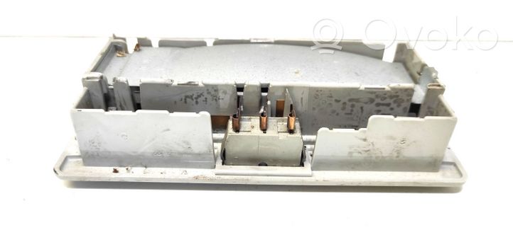 Ford Galaxy Przycisk / Włącznik oświetlenia wnętrza kabiny 357947105