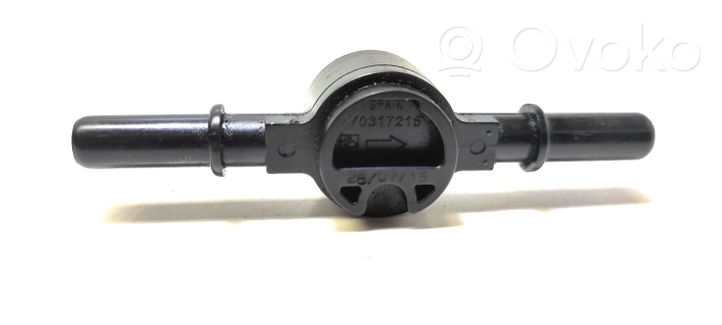 Nissan Qashqai Polttoaineputken letku 70317215