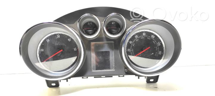Opel Meriva B Speedometer (instrument cluster) 769166750U