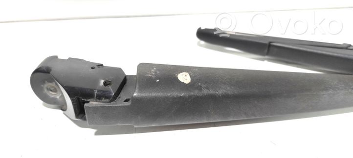 Mitsubishi Outlander Rear wiper blade A2179