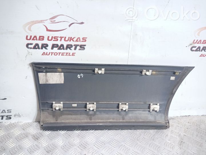 Land Rover Range Rover L322 Moulure de porte arrière 8263898