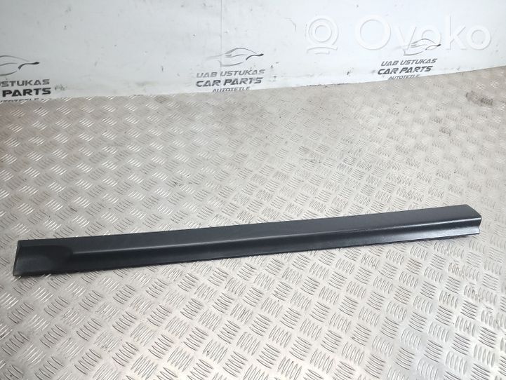 Opel Zafira A Front door trim (molding) 090597587