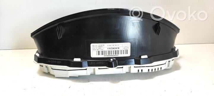 Land Rover Discovery 3 - LR3 Speedometer (instrument cluster) YAC502070