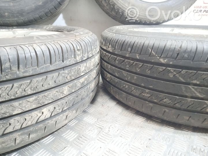 Land Rover Discovery 3 - LR3 Cerchione in lega R19 CD9945B