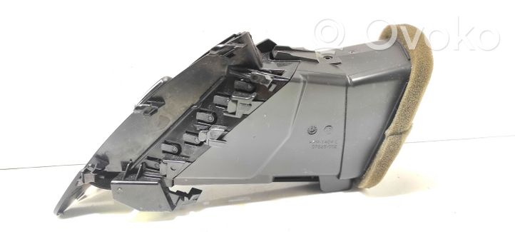 Opel Astra J Griglia di ventilazione centrale cruscotto 13300560