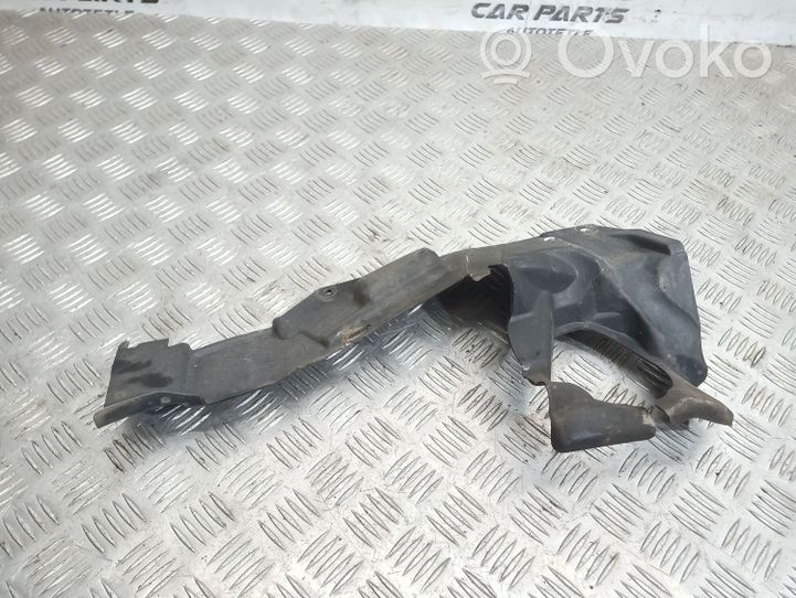 BMW 1 E81 E87 Priekinės važiuoklės dugno apsauga 7131712