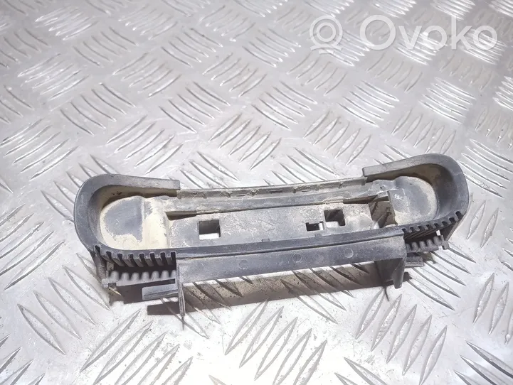 Audi A4 S4 B6 8E 8H Support extérieur, poignée de porte arrière 4B0839885