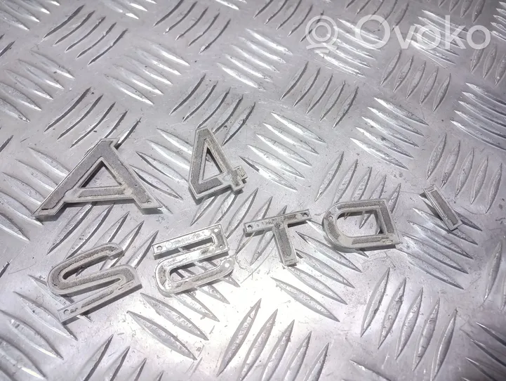 Audi A4 S4 B6 8E 8H Logo, emblème de fabricant 