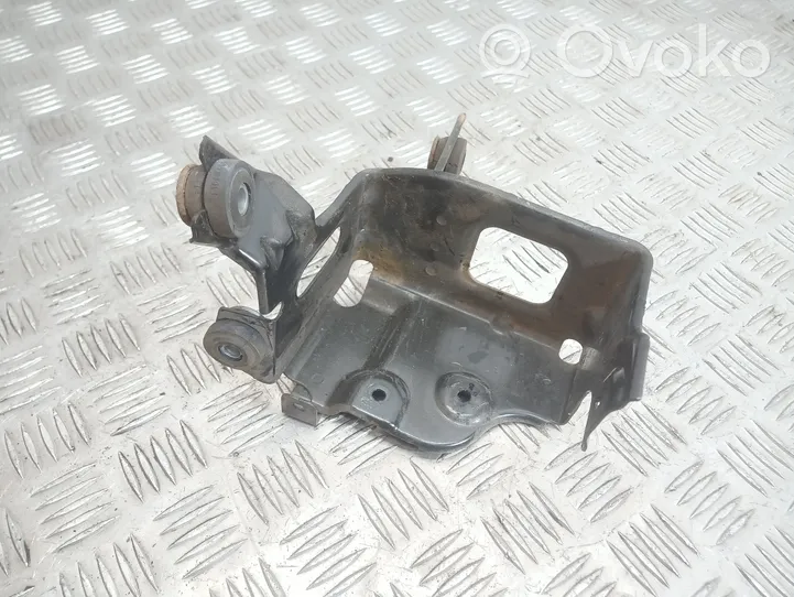 Opel Insignia A ABS-pumpun kiinnike 20955402