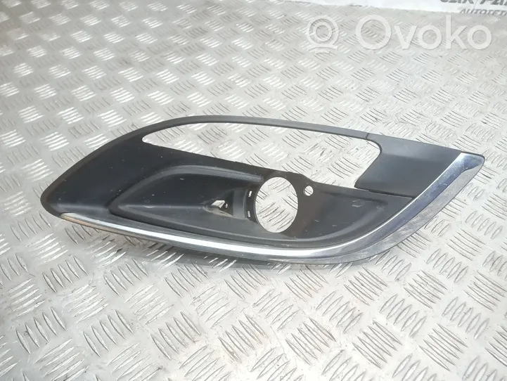 Opel Astra J Mascherina inferiore del paraurti anteriore 13368708