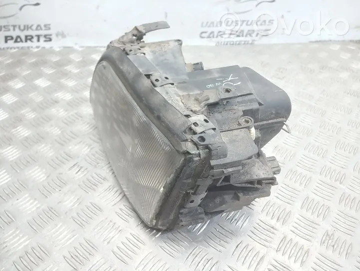 Audi A6 S6 C4 4A Phare frontale 