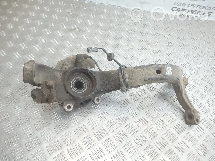 Audi A4 S4 B5 8D Fuso a snodo con mozzo ruota anteriore 