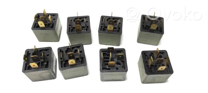 Saab 9-5 Other relay 0332209159