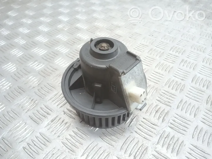 Volkswagen Golf II Ventola riscaldamento/ventilatore abitacolo 191959263C