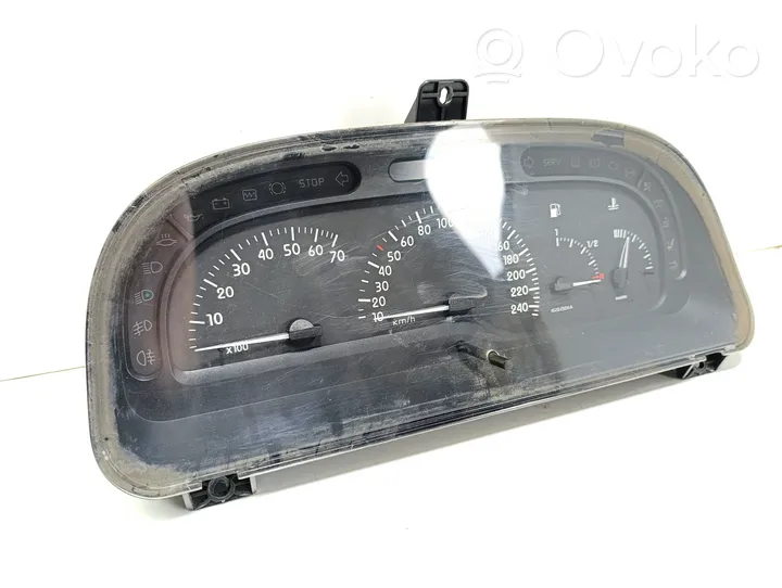 Renault Laguna I Compteur de vitesse tableau de bord 21623667