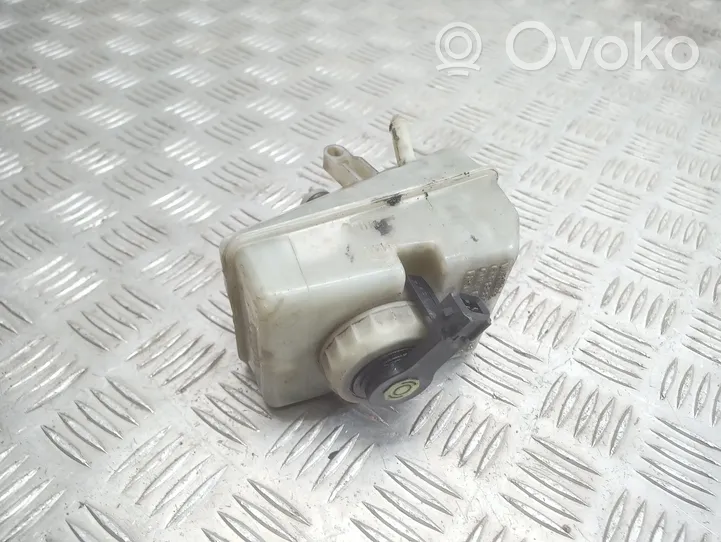 Volvo S70  V70  V70 XC Brake fluid reservoir 