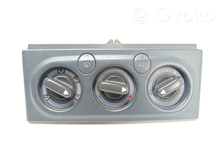 Renault Laguna I Climate control unit 9041703027