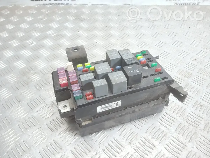 Hyundai Trajet Fuse module 912203A002