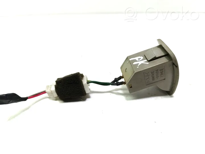 Hyundai Trajet Fuel tank opening switch 935553A000