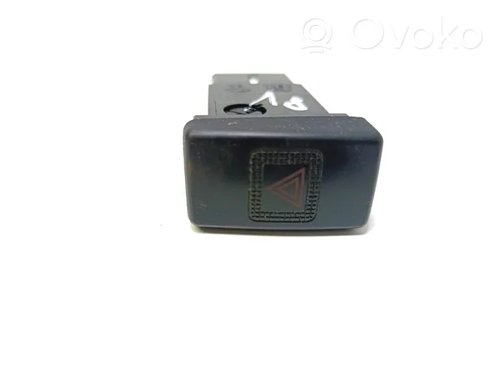 Hyundai Trajet Interruttore luci di emergenza 937903A000