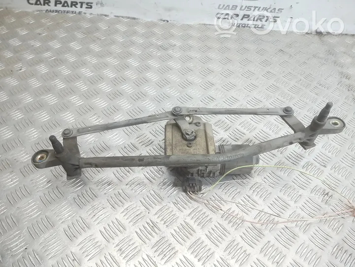 Citroen C5 Tringlerie et moteur d'essuie-glace avant 0390241700