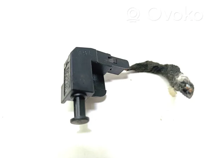 Volkswagen PASSAT B5.5 Sensor / Fühler / Geber 1H0947561A