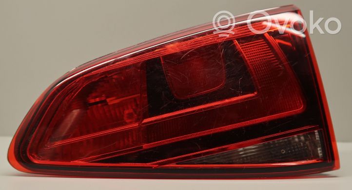 Volkswagen Golf VII Lampy tylnej klapy bagażnika 