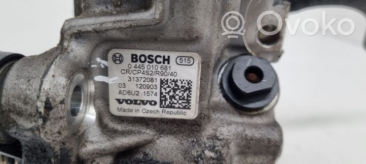 Volvo V60 Pompa wtryskowa wysokiego ciśnienia 0445010681