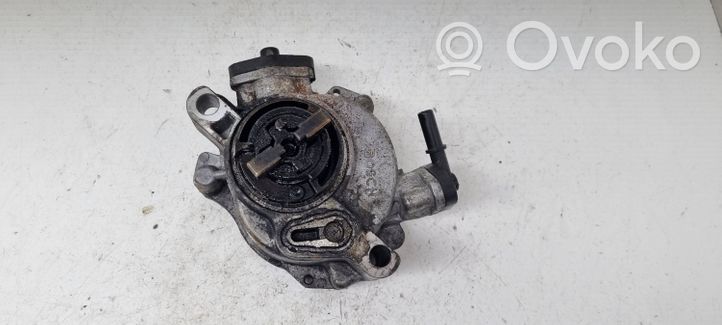 Citroen C4 II Alipainepumppu 1B2212W