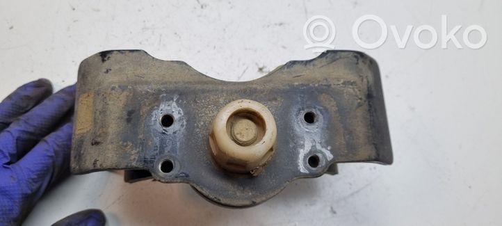 Toyota Land Cruiser (J150) Supporto della scatola del cambio 