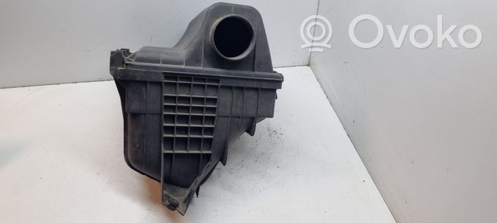 Mercedes-Benz Sprinter W901 W902 W903 W904 Air filter box 