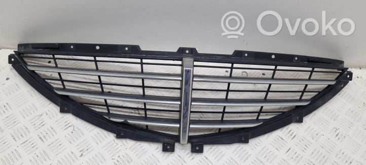 SsangYong Actyon Maskownica / Grill / Atrapa górna chłodnicy 7945131000