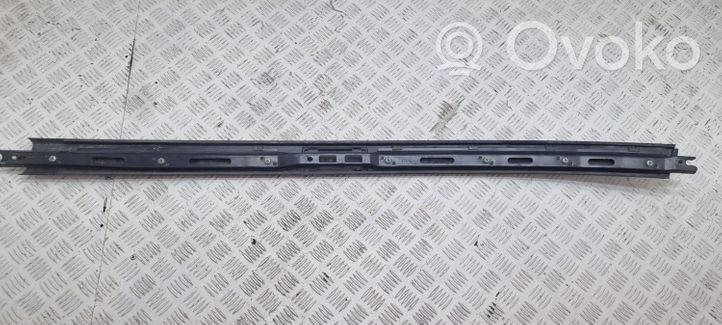 Honda CR-V Roof bar rail 