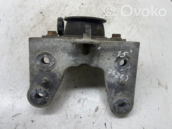 Nissan Primastar Pagalvė pavarų dėžės 8200219372