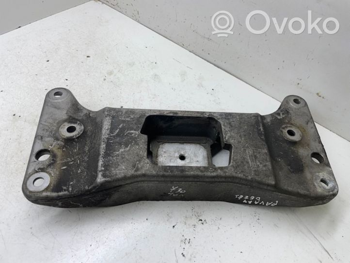 BMW 7 F01 F02 F03 F04 Supporto di montaggio scatola del cambio 6777613