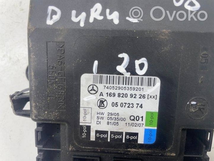 Mercedes-Benz B W245 Durų elektronikos valdymo blokas A1698209226