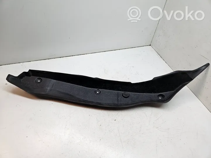 Mercedes-Benz C W205 Rivestimento dell’estremità del parafango A2058890025