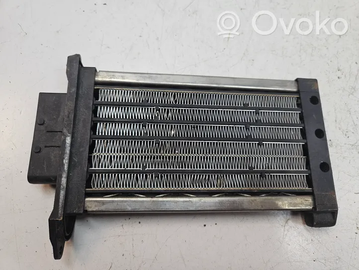 Renault Clio III Radiateur électrique de chauffage auxiliaire F667211Z