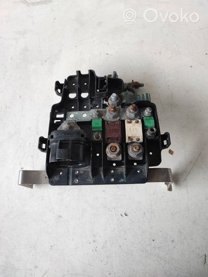 Opel Vivaro Cableado positivo 8200520034