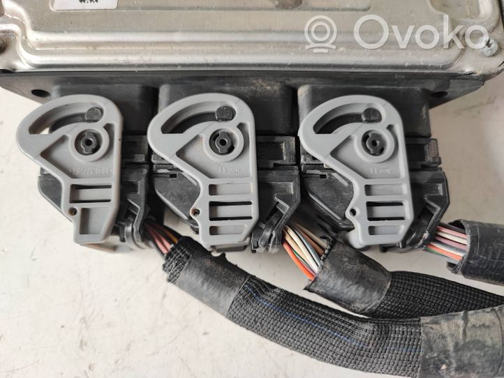 Opel Vivaro Sterownik / Moduł ECU 8200935115