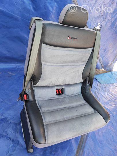 Volkswagen Transporter - Caravelle T5 Rear seat 