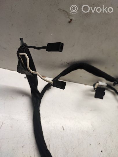 Opel Vivaro Cableado de puerta de carga 820032092400