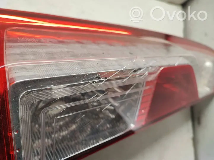 Opel Movano B Rear/tail lights 