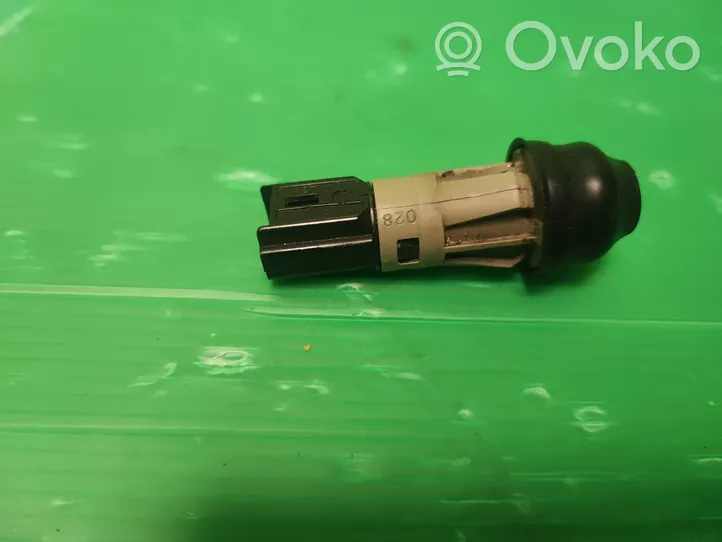 Opel Vivaro Loading door sensor 