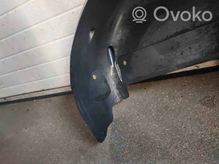 Opel Vivaro Rivestimento paraspruzzi parafango posteriore 93867908