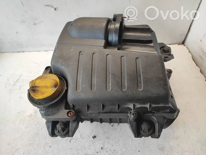 Renault Trafic II (X83) Scatola del filtro dell’aria 8200760899